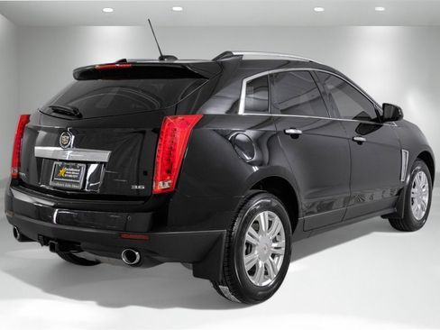 Used 2016 Cadillac SRX Luxury w/ Driver Awareness Package image 7