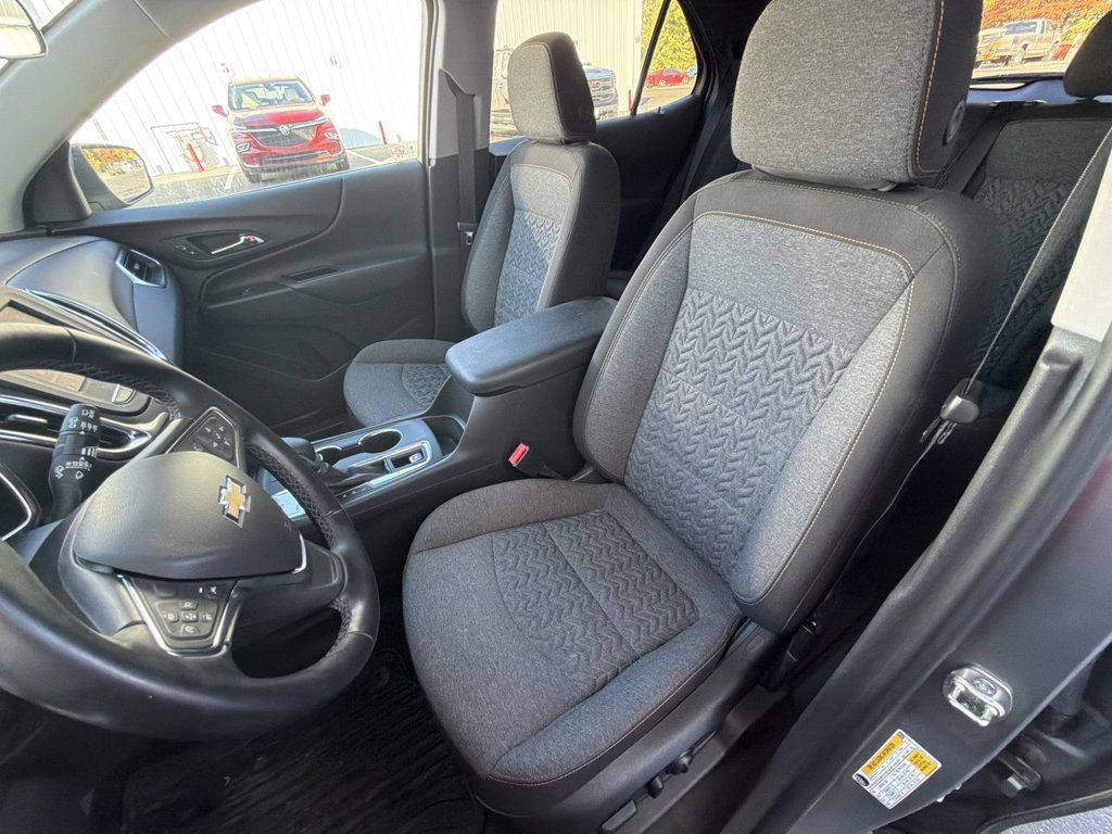 Used 2024 Chevrolet Equinox LT FWD image 20