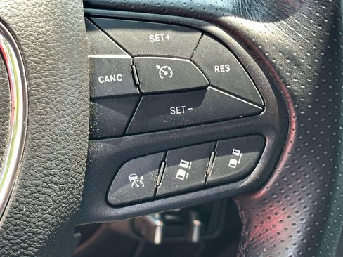 Used 2024 Dodge Durango GT AWD/4WD image 25