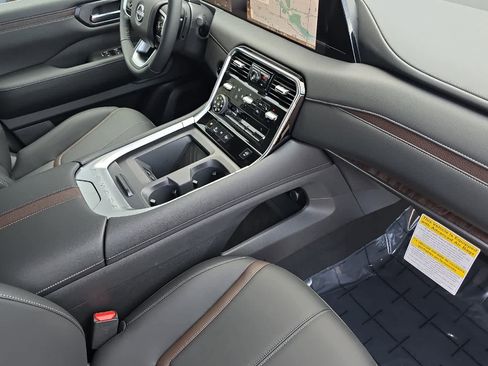 New 2025 Nissan Armada SL w/ Captain's Chari Seat Package image 17