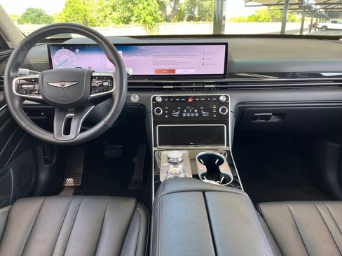 Used 2025 Genesis GV80 2.5T Standard AWD/4WD image 15