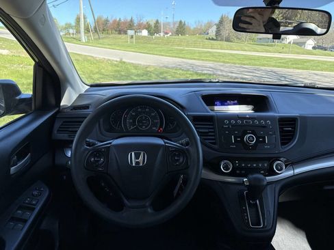 Used 2015 Honda CR-V LX image 17