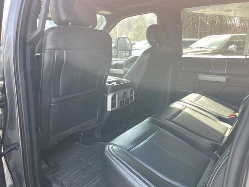 Used 2019 Ford F150 Lariat w/ Equipment Group 502A Luxury image 24