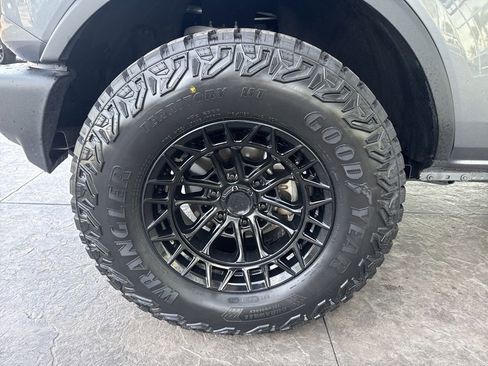 Used 2024 Ford Bronco Big Bend AWD/4WD image 5