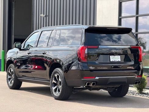 Used 2026 GMC Yukon XL AT4 w/ AT4 Premium Package AWD/4WD image 3