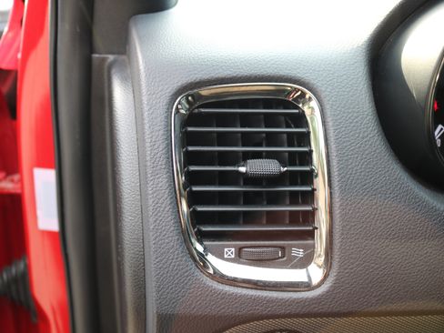 Used 2019 Dodge Durango GT image 20