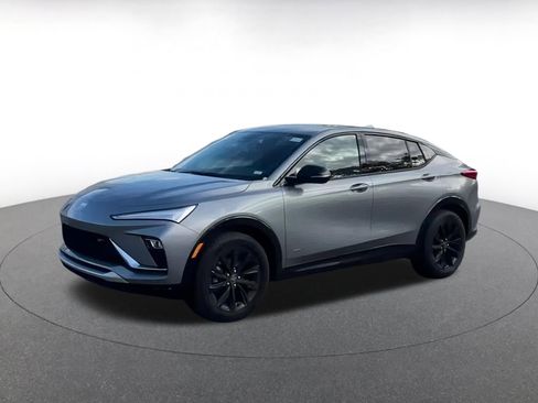 Used 2025 Buick Envista Sport Touring image 9