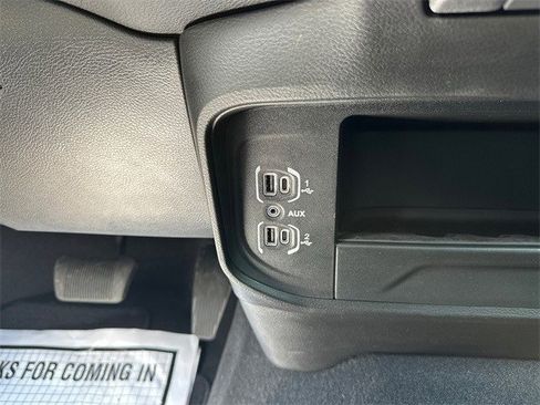 Used 2024 RAM 2500 Big Horn w/ Bed Utility Group image 16