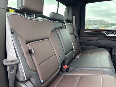 Used 2026 GMC Sierra 2500 Denali w/ Denali Reserve Package AWD/4WD image 22