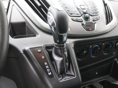 Used 2015 Ford Transit 350 XLT RWD image 18