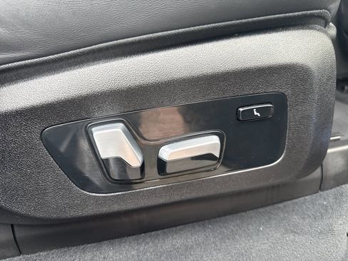 Used 2021 BMW ALPINA XB7 ALPINA XB7 AWD 4dr Sports Acti image 36