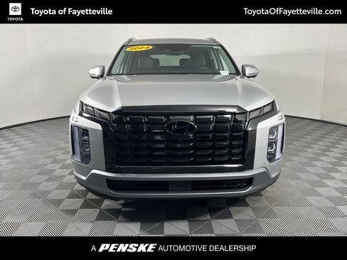 Used 2024 Hyundai Palisade Limited AWD/4WD image 21