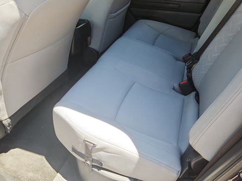 Certified 2024 Toyota Tacoma SR5 AWD/4WD image 9