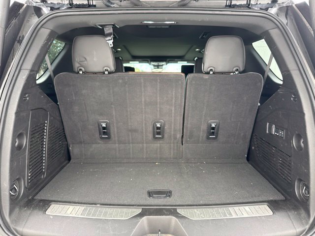 Used 2025 GMC Yukon Denali Ultimate AWD/4WD image 7