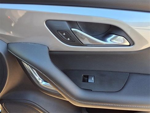 Used 2023 Chevrolet Blazer LT image 25