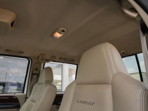 Used 2006 Ford F350 Lariat image 26