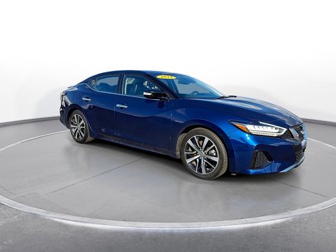 Used 2023 Nissan Maxima SV w/ Floor Mat Group FWD image 9