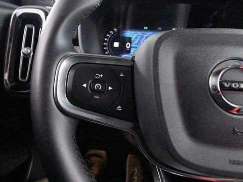 Certified 2023 Volvo C40 P8 Recharge Ultimate w/ Protection Package Premier AWD/4WD image 15