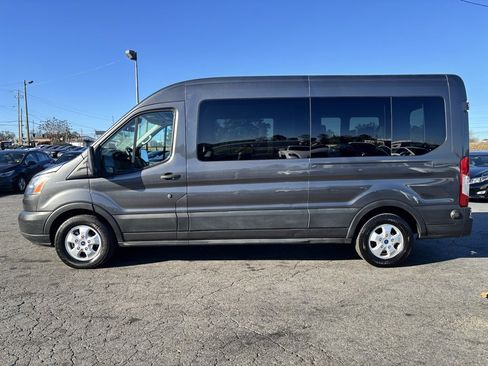 Used 2019 Ford Transit 350 XLT image 8