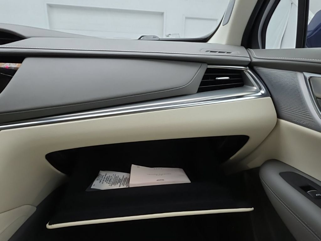 Used 2025 Cadillac XT5 Premium Luxury w/ LPO, Floor Liner Package AWD/4WD image 48