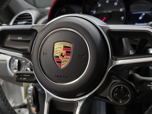 Used 2017 Porsche 718 Cayman image 24