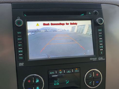 Used 2014 GMC Sierra 2500 SLT w/ SLT Convenience Package image 25