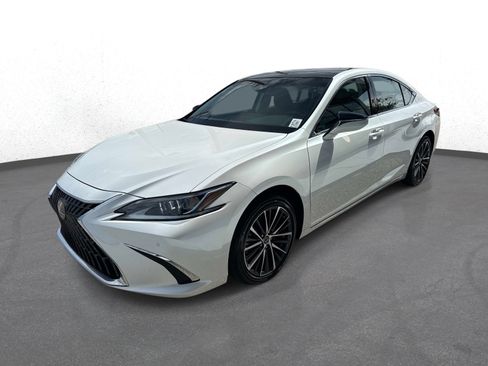 Used 2025 Lexus ES 350 w/ Premium Package FWD image 7