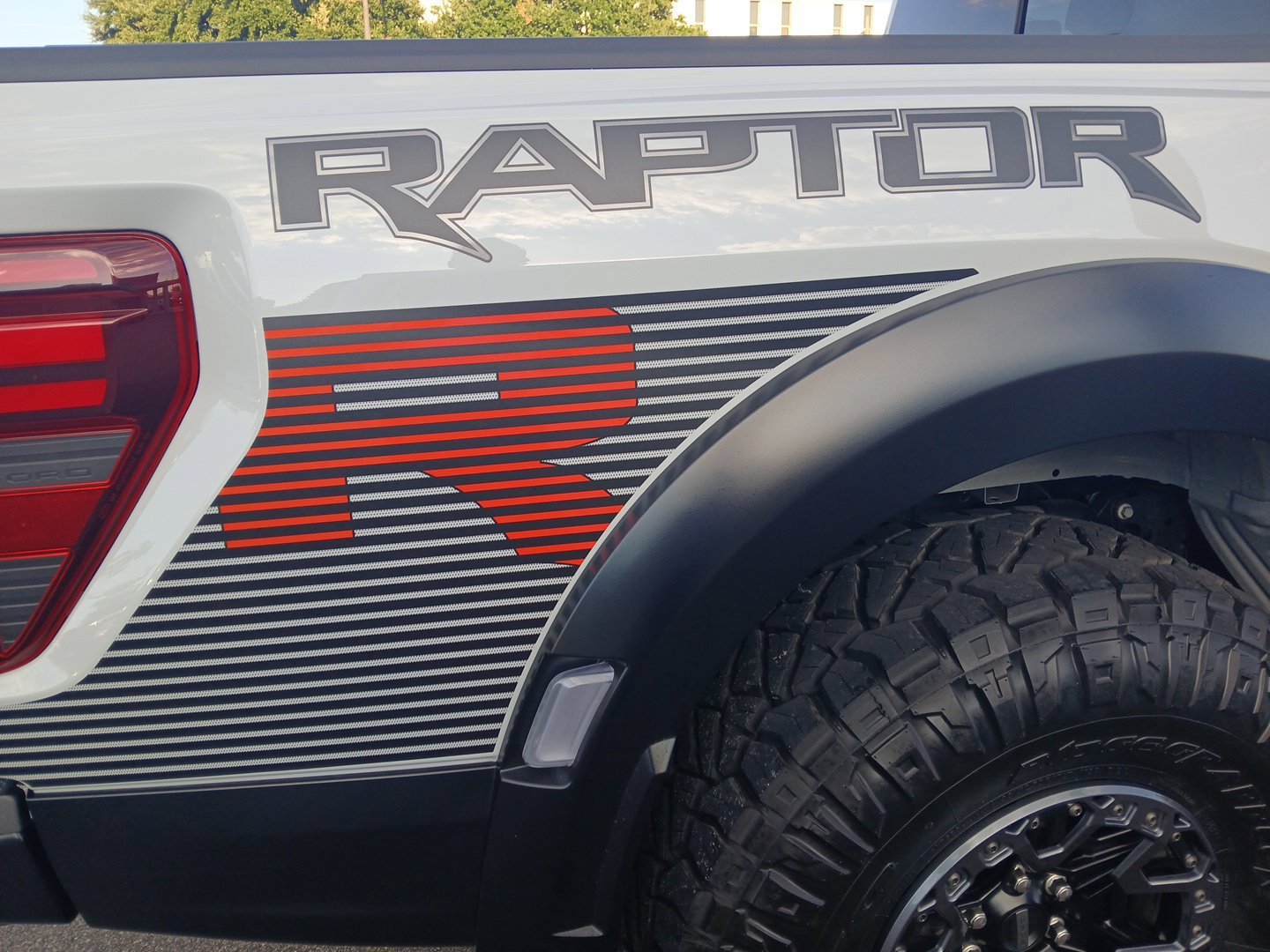 Used 2026 Ford F150 Raptor w/ Equipment Group 803A Raptor R AWD/4WD image 5