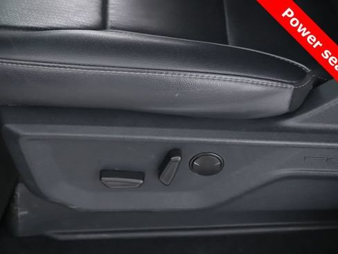 Used 2025 Ford F150 Lariat AWD/4WD image 18
