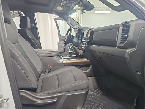 Certified 2024 Chevrolet Silverado 1500 LT Trail Boss w/ Convenience Package II AWD/4WD image 13