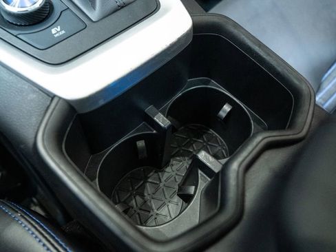 Certified 2022 Toyota RAV4 XSE image 31