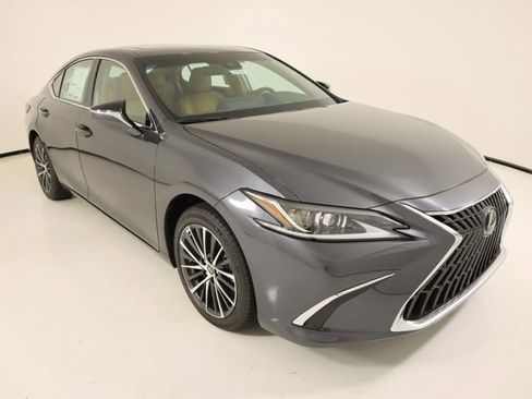 New 2025 Lexus ES 350 w/ Premium Package image 6