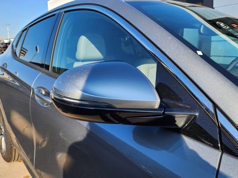 New 2026 Buick Envista Avenir image 11