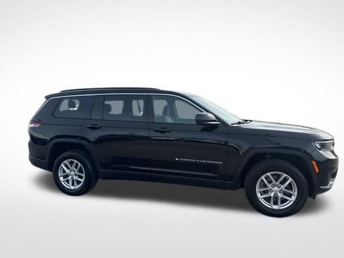 Used 2024 Jeep Grand Cherokee L Laredo w/ Luxury Tech Group I image 6