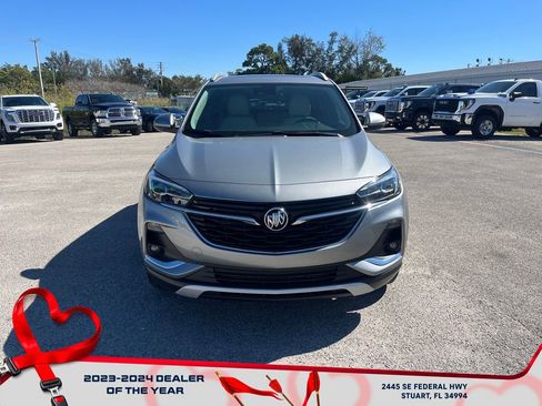 Used 2023 Buick Encore GX Essence w/ Experience Buick Package image 3