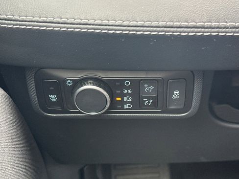 Used 2023 Ford Mustang Mach-E Select AWD/4WD image 40