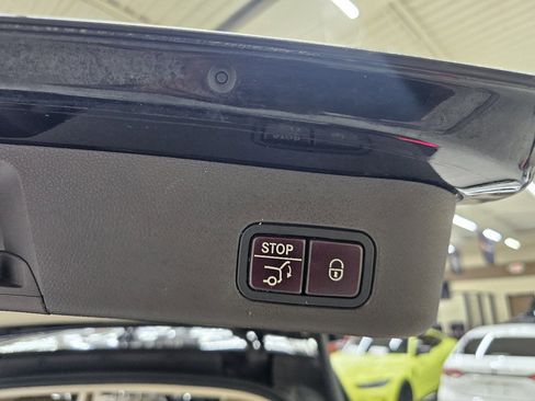 Used 2017 Mercedes-Benz GLE 350 image 13