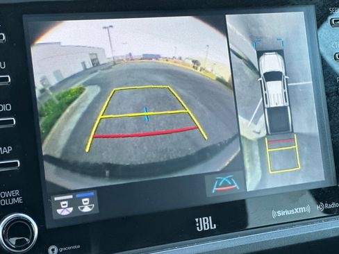 Used 2021 Toyota Tacoma TRD Off-Road image 21