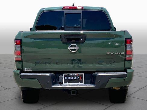 Used 2022 Nissan Frontier SV w/ Technology Package AWD/4WD image 5