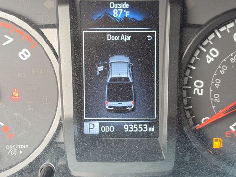 Used 2021 Toyota Tacoma SR w/ SR Convenience Package RWD image 35