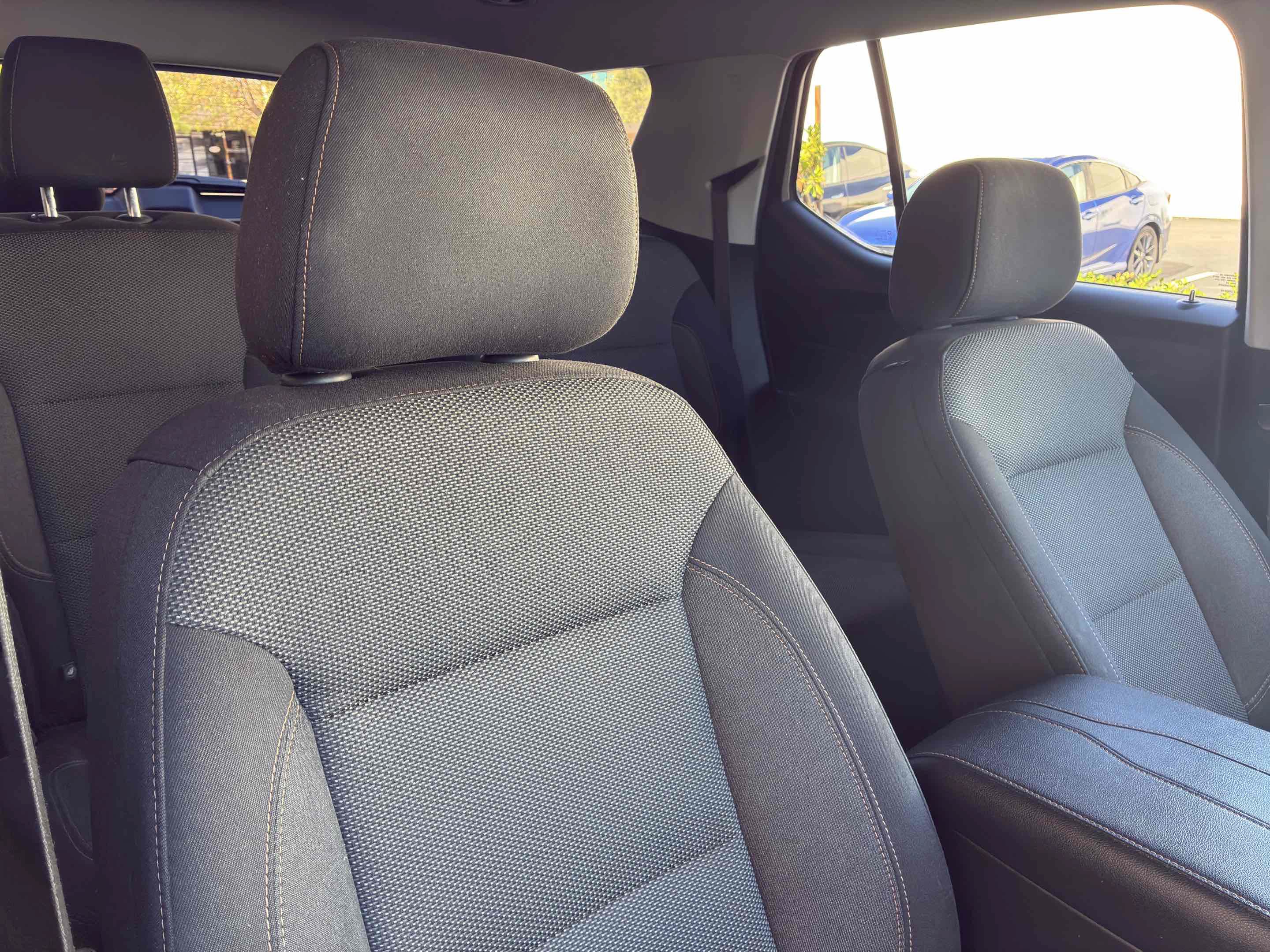 Used 2019 Chevrolet Traverse LT FWD image 42