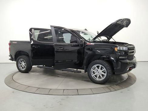 Used 2021 Chevrolet Silverado 1500 LT Trail Boss w/ Convenience Package II AWD/4WD image 9