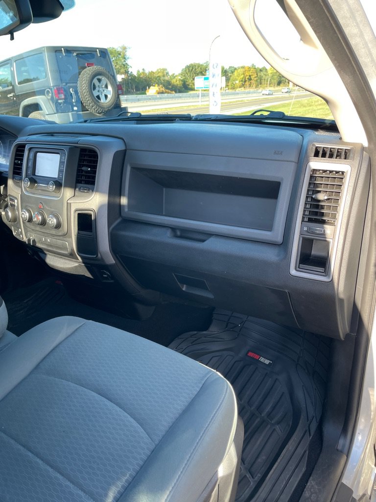 Used 2015 RAM 1500 Express AWD/4WD image 21