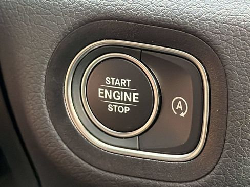 Certified 2026 Mercedes-Benz GLE 350 4MATIC image 17