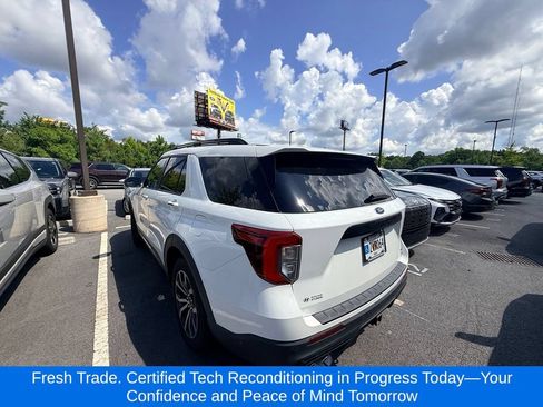 Used 2020 Ford Explorer ST w/ Premium Technology Package AWD/4WD image 3