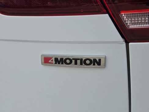 Used 2021 Volkswagen Tiguan S AWD/4WD image 31