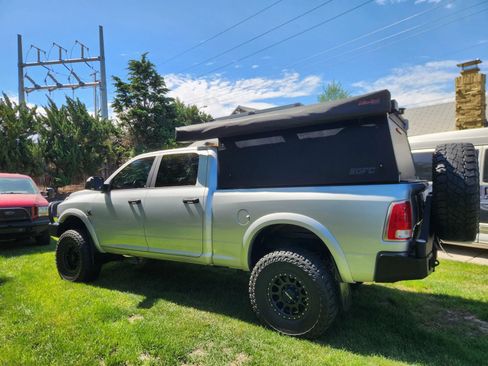 Used 2017 RAM 2500 Laramie AWD/4WD image 16