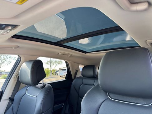 Used 2023 Genesis GV70 2.5T w/ Select Package image 33