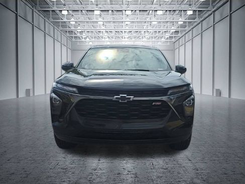 Certified 2025 Chevrolet Trax RS w/ Sunroof Package FWD image 10