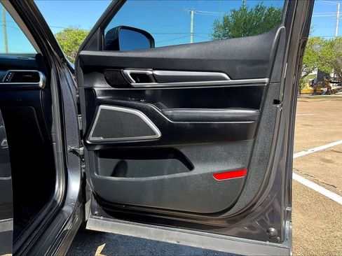Used 2022 Kia Telluride S image 27